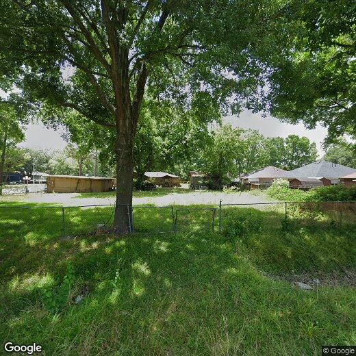 Foto principal - 8805 Parkway Dr