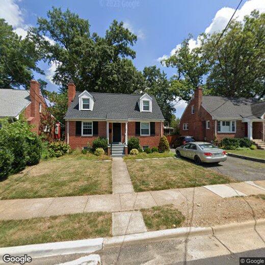 Primary Photo - 1707 Oakcrest Dr