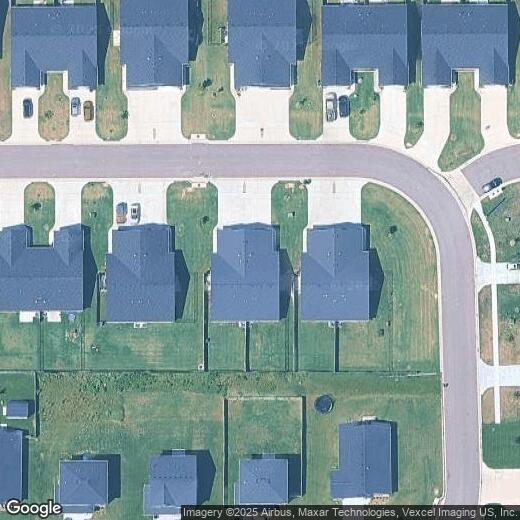 Primary Photo - 119 E Santa Fe Cir