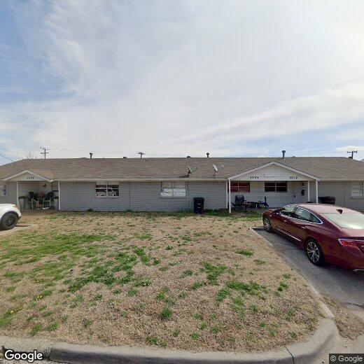 Primary Photo - 2032 Julie Dr