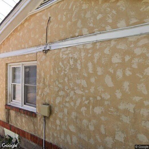 Foto principal - 208 S Maguire St