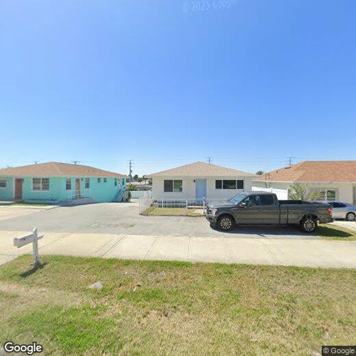 Foto principal - 3822 S Atlantic Ave