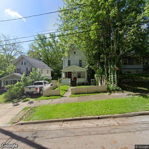 Foto principal - 1004 E Crosier St