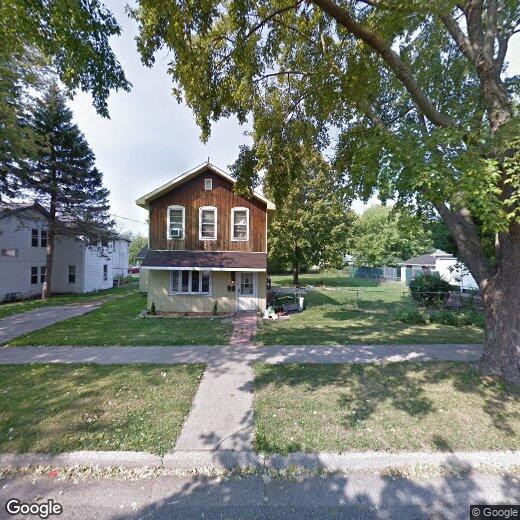 418 Lincoln St, Janesville, WI 53548 House Rental in Janesville, WI