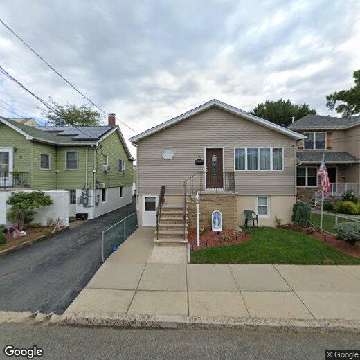 Primary Photo - 182 Mehrhof Rd