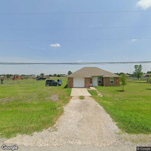 Primary Photo - 205 Bluebonnet Ln