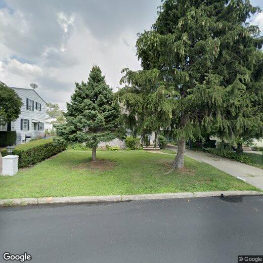 23 Dr, Edison, NJ 08817 House for Rent in Edison, NJ