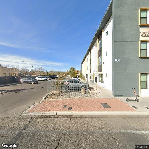Primary Photo - Large 1 bedroom downtown with a view