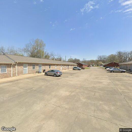 414 Madison Ave NW, Jacksonville, AL 36265 Room for Rent in