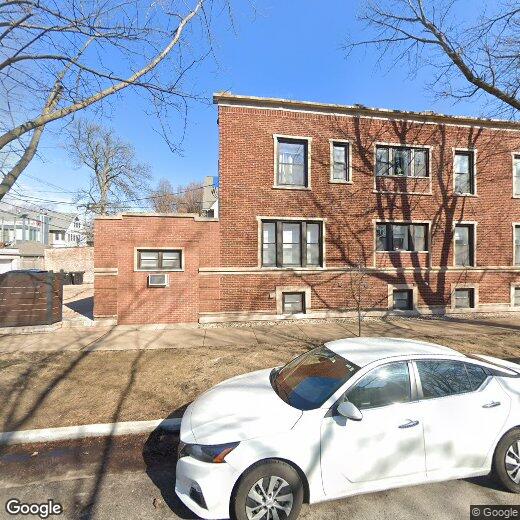 Foto principal - 5300 N Magnolia Ave