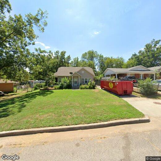 Primary Photo - 29 E Severn St