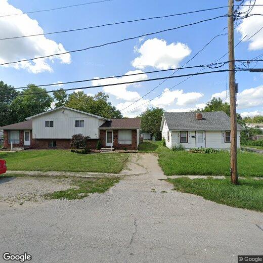 Primary Photo - 3241 S Douglas Ave