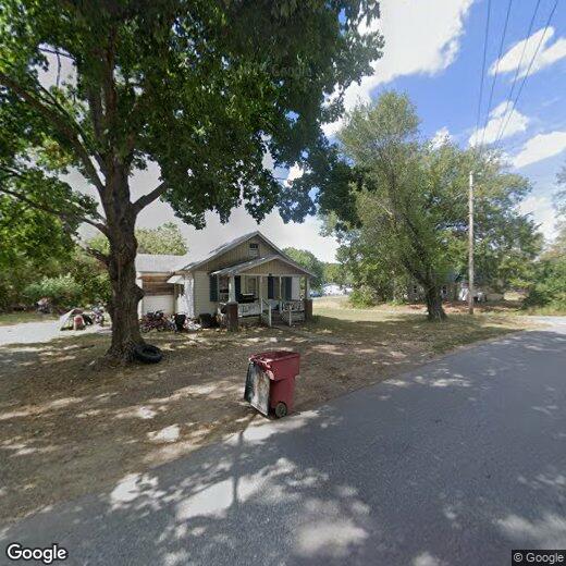 Primary Photo - 410 S Smith St