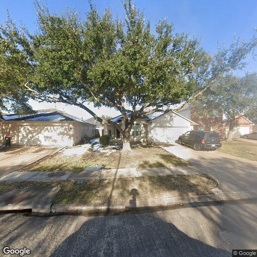 Primary Photo - 2310 Cardinal Elm St