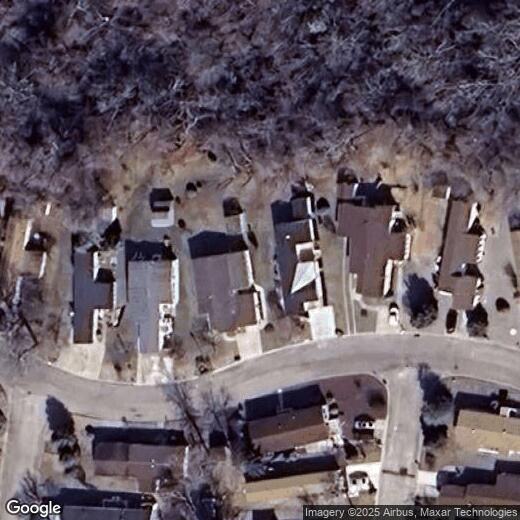 Primary Photo - 73 Breakwater Pl
