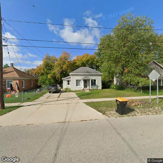 Primary Photo - 310 Maple St