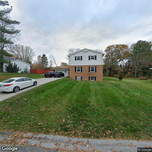 Primary Photo - 504 Stonegate Dr
