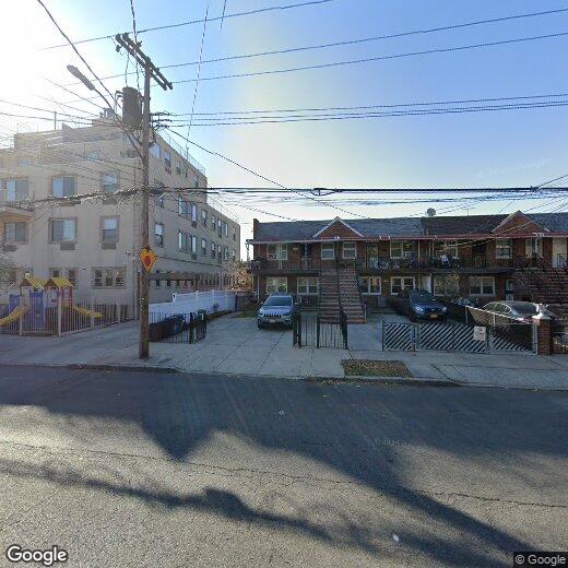 Foto principal - 1072 E 85th St