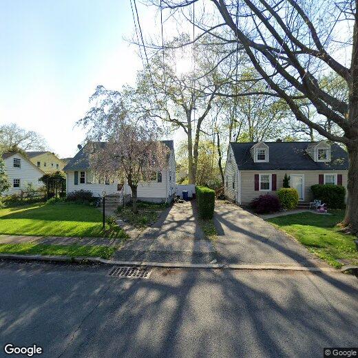 40 Carpenter Pl, Metuchen, NJ 08840 House for Rent in Metuchen, NJ