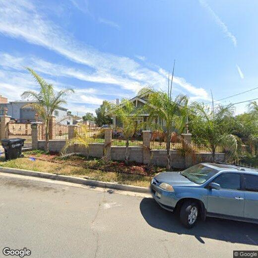 Foto principal - 657 63rd St