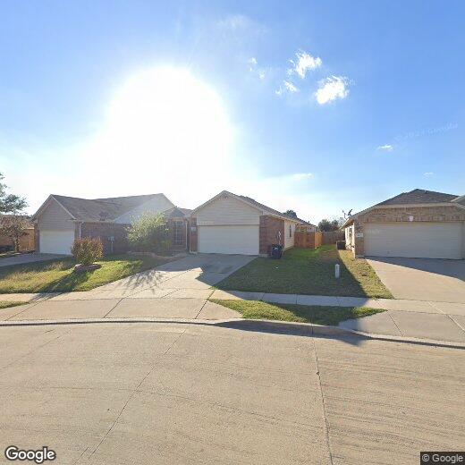 Foto principal - 14013 Firebush Ln