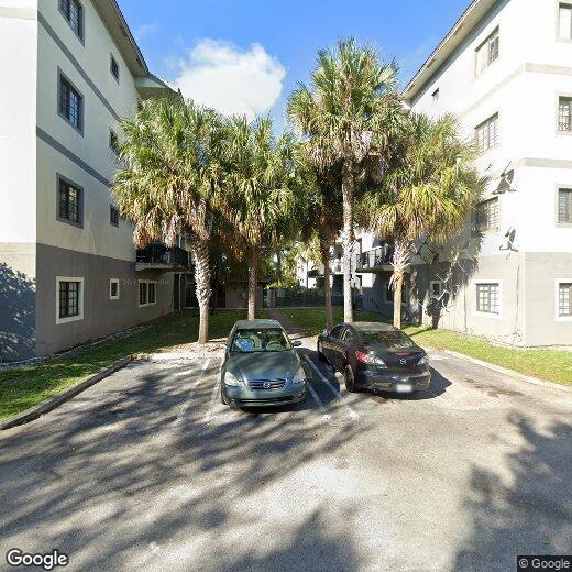 Primary Photo - 2851 Riverside Dr