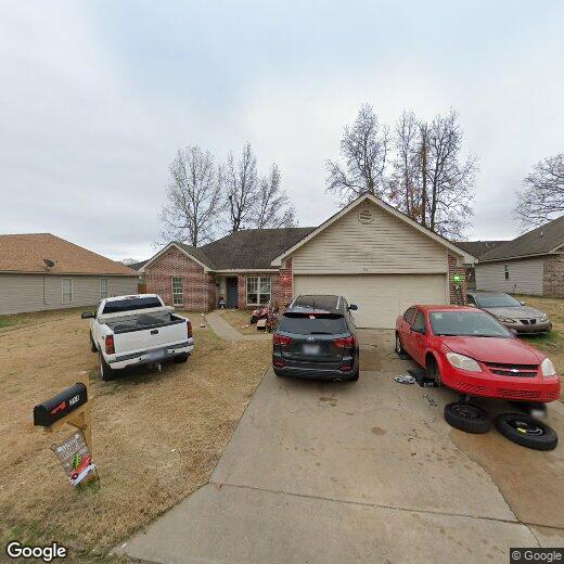 Primary Photo - 354 Meadow Creek Dr