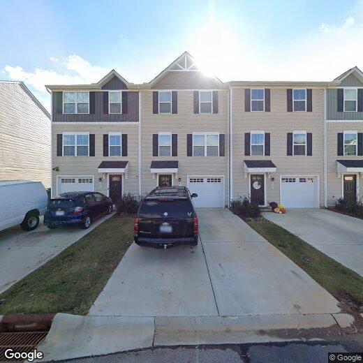 404 Brookshade Way, Simpsonville, SC 29680 Townhome Rentals in