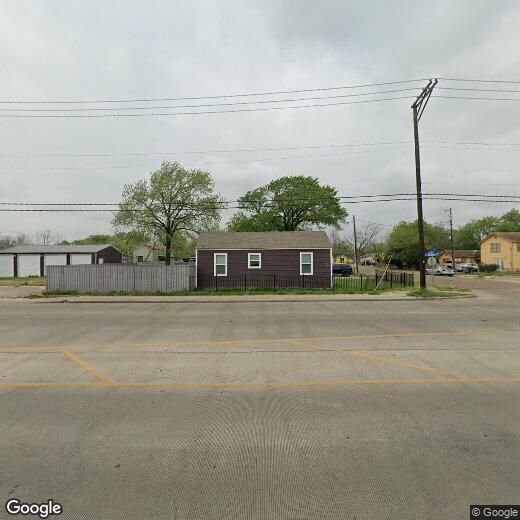 Primary Photo - 1213 E Virginia Ave