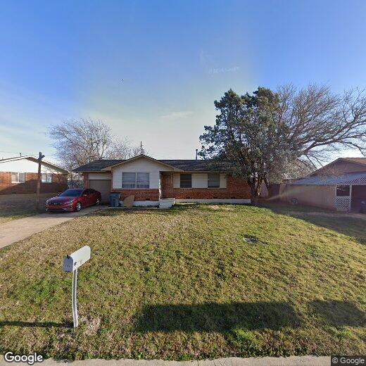 4705 NW Ridgecrest Dr, Lawton, OK 73505 House for Rent in Lawton, OK