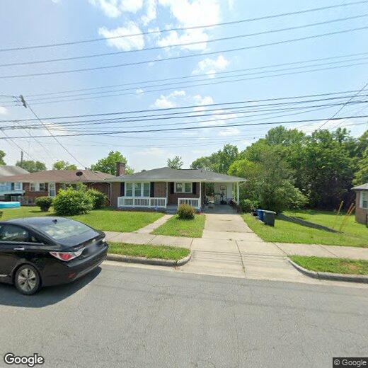 Primary Photo - 1505 W Horah St