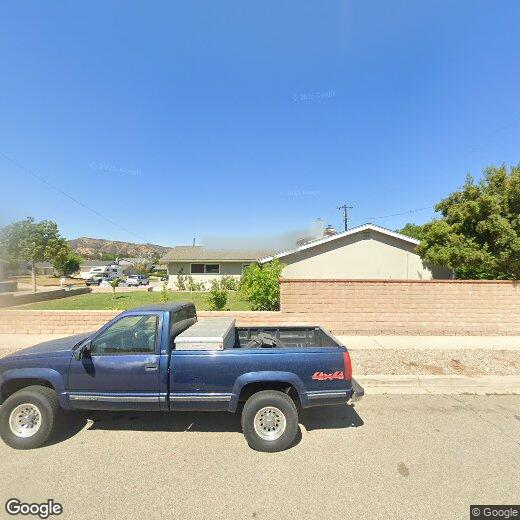 6725 Tapley St, Simi Valley, CA 93063 Room for Rent in Simi Valley