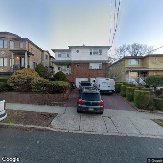Foto principal - 115 East Harwood Terrace Apt #1, Palisades...