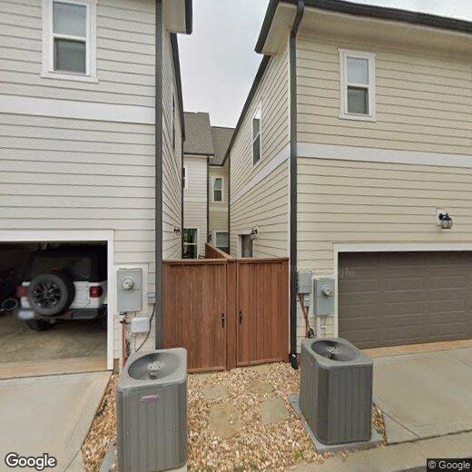 Primary Photo - 7568 Waverly Walk Avenue