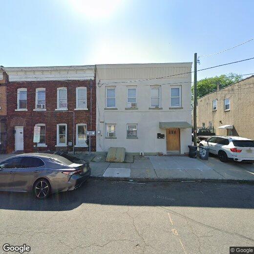 Primary Photo - 188 Heckel St