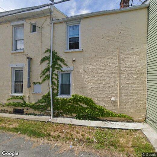 19 14th St, Watervliet, NY 12189 Room for Rent in Watervliet, NY