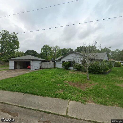 Primary Photo - 124 Palm Ln