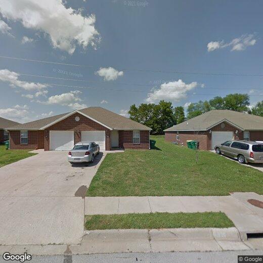 Primary Photo - 831 Meadowlands Dr