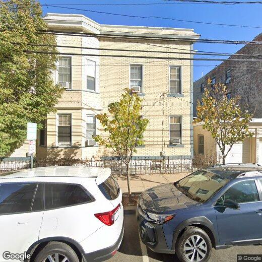 Foto principal - 1902 Palisade Ave