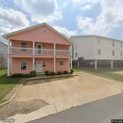 Foto principal - 1003 Oak Ave