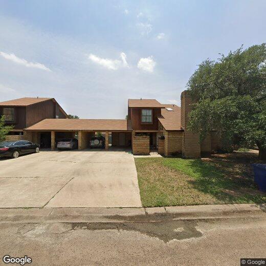 807 Armadillo St, Laredo, TX 78041 Townhouse for Rent in Laredo, TX