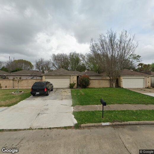 Primary Photo - 4035 Knoll Glen Dr