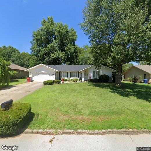 Primary Photo - Welcome to your dream home! 4 bedroom 3 ba...