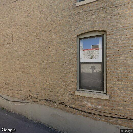 Primary Photo - ROOM ONLY in 2-bed/1.0-bath Home