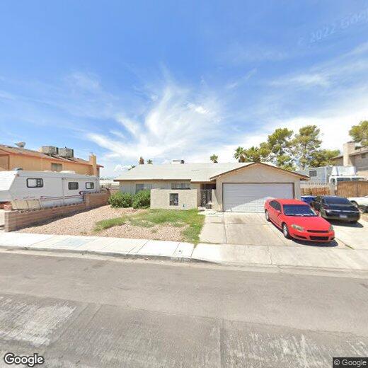 Foto principal - Coming Soon - 3 Bedroom Home renting at $1...