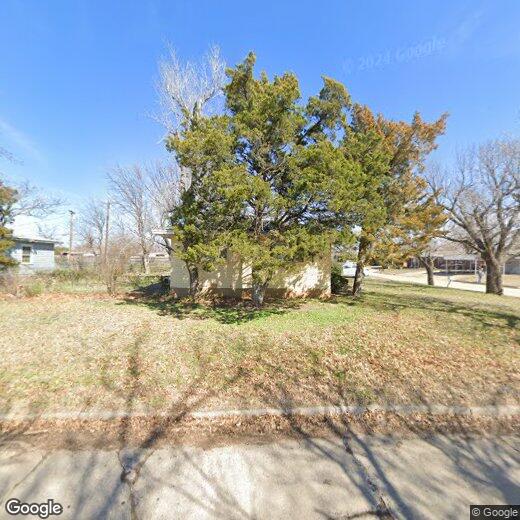 Primary Photo - 2802 NW Ozmun Ave
