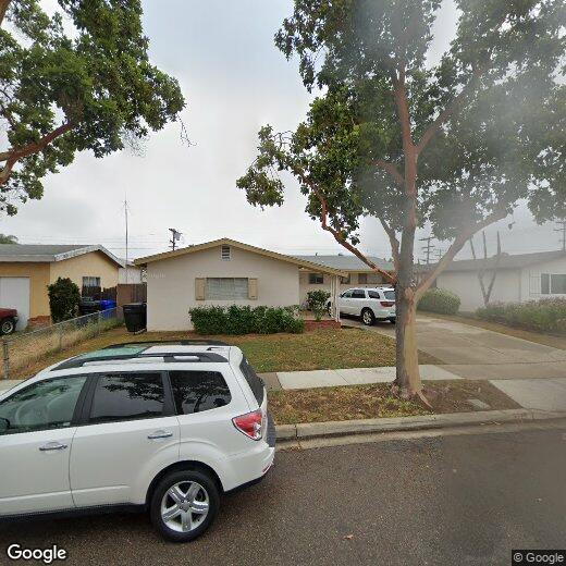 Foto principal - 3525 Ames St