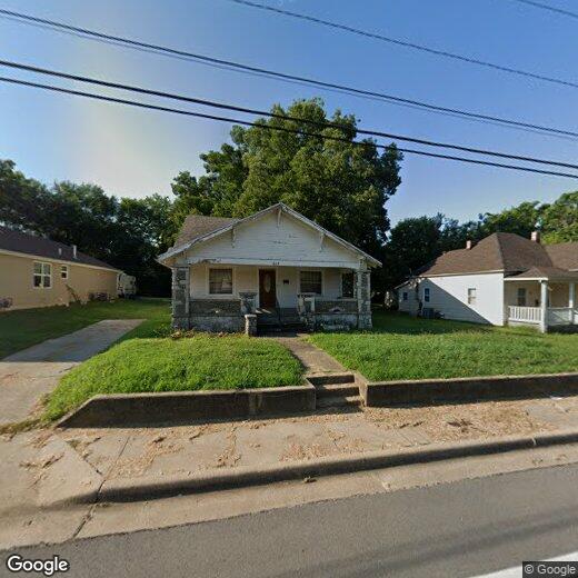 Primary Photo - 528 W Division St