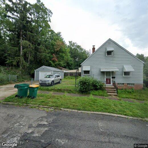 20701 Kenyon Dr, Maple Heights, OH 44137 House for Rent in Maple