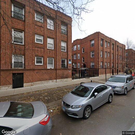Primary Photo - 1348 1/2 W Argyle St